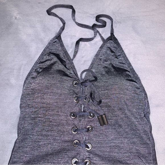 Billabong Lace-up front Low Cut One Piece Swimsuit - Picture 3 of 13